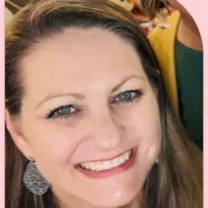 Meet your Posher, Daniela